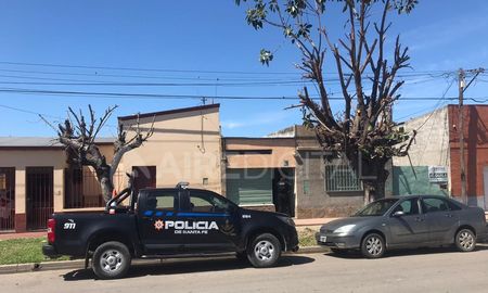 Uno de los inmuebles intervenidos por el personal policial, en Aguado al 6700 Uno de los inmuebles intervenidos por el personal policial, en Aguado al 6700
