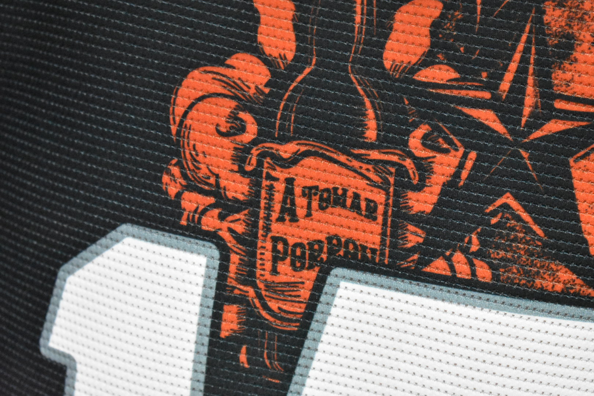 La frase que lleva la nueva camiseta del básquet de Colón. Foto: @ColonBasquet La frase que lleva la nueva camiseta del básquet de Colón. Foto: @ColonBasquet