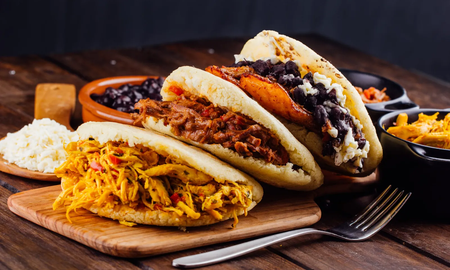 Cómo hacer arepas venezolanas en pocos pasos Cómo hacer arepas venezolanas en pocos pasos