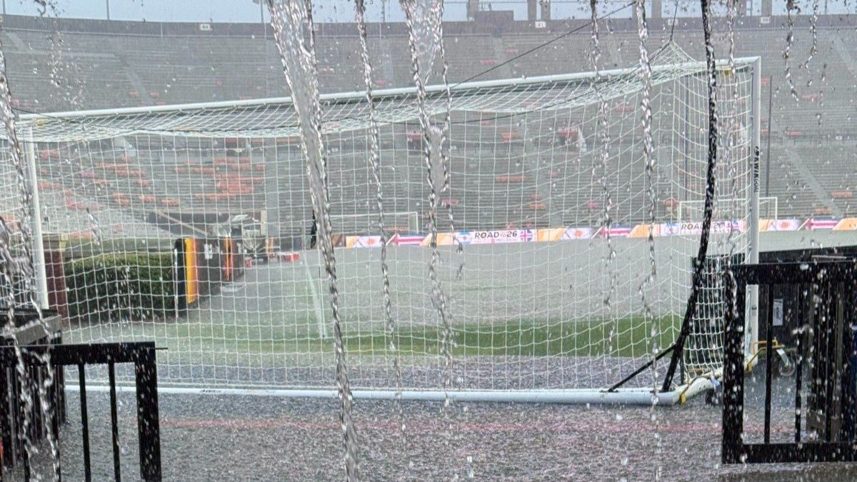 A pesar de la lluvia, Argentina ante Islandia se juega igual.