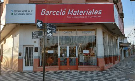 Armados entraron a robar a un corralón ubicado en el norte de la ciudad de Santa Fe. Armados entraron a robar a un corralón ubicado en el norte de la ciudad de Santa Fe.