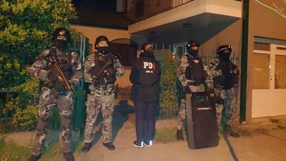 Allanamientos en Esperanza: detuvieron a un hombre por microtráfico