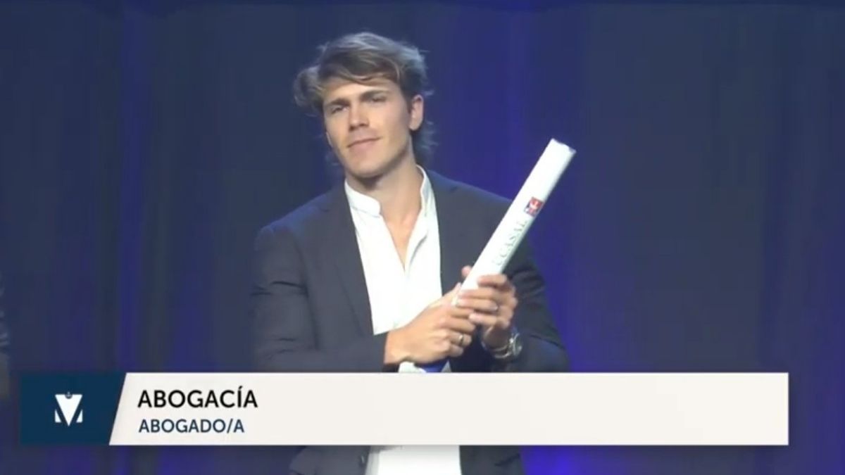 Marcos Ginocchio recibió su diploma de abogado. Marcos Ginocchio recibió su diploma de abogado.