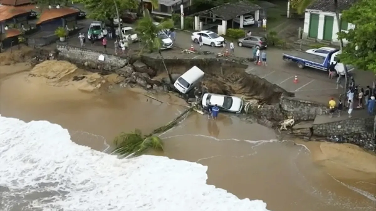 Expertos atribuyen este tipo de eventos extremos a una combinación de los efectos del cambio climático con una urbanización descontrolada.