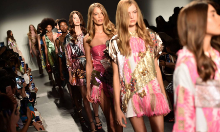 custo barcelona propuso en nueva york ropa para mujeres que confian en si mismas custo barcelona propuso en nueva york ropa para mujeres que confian en si mismas