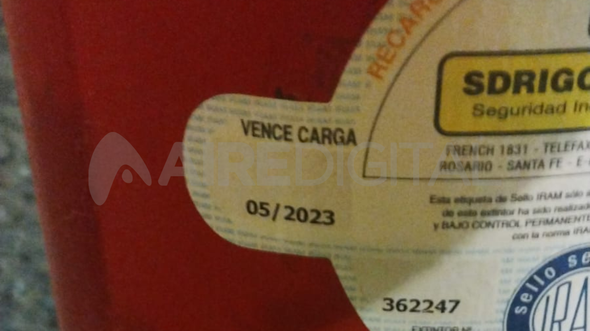 Desde Sutracovi advierten que los matafuegos de los peajes se encuentran vencidos desde mayo en toda la Autopista Rosario-Santa Fe. Desde Sutracovi advierten que los matafuegos de los peajes se encuentran vencidos desde mayo en toda la Autopista Rosario-Santa Fe. 