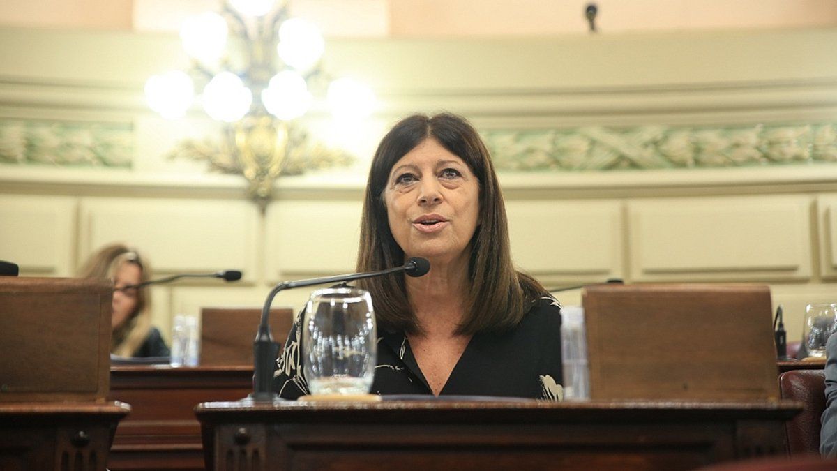 “Hoy el gobernador llama a conferencia de prensa porque pagó una cuota de un préstamo de la gestión del Frente Progresista para obra pública”