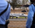 El acusado fue entregado a las autoridades estadounidenses en el Aeropuerto Internacional de Ciudad de México. El acusado fue entregado a las autoridades estadounidenses en el Aeropuerto Internacional de Ciudad de México.