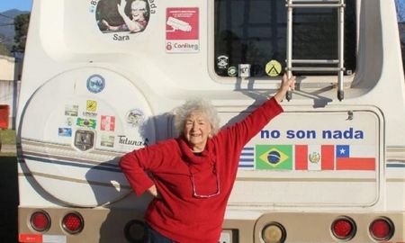 Sara, la abuela viajera en su casa rodante ya lleva recorrida toda Sudamérica Sara, la abuela viajera en su casa rodante ya lleva recorrida toda Sudamérica