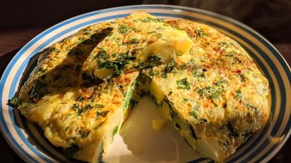 Cómo hacer tortilla de acelga: la receta perfecta para todas sus comidas