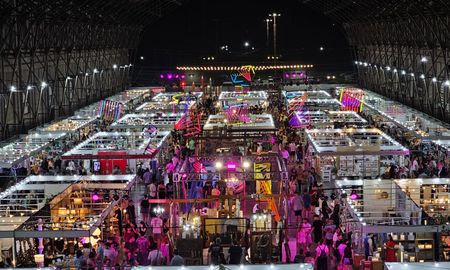 Santa Fe: alrededor de 18 mil personas pasaron por La Diseña en el primer fin de semana. Santa Fe: alrededor de 18 mil personas pasaron por La Diseña en el primer fin de semana.