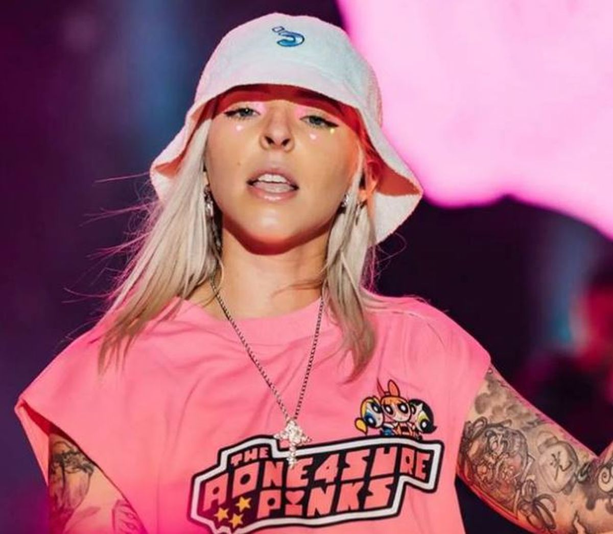 Young Miko es oriunda de Puerto Rico. Young Miko es oriunda de Puerto Rico.