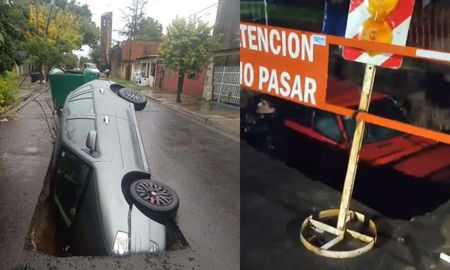 Dos autos quedaron atrapados en dos enormes socavones de la ciudad durante el fin de semana. Dos autos quedaron atrapados en dos enormes socavones de la ciudad durante el fin de semana.