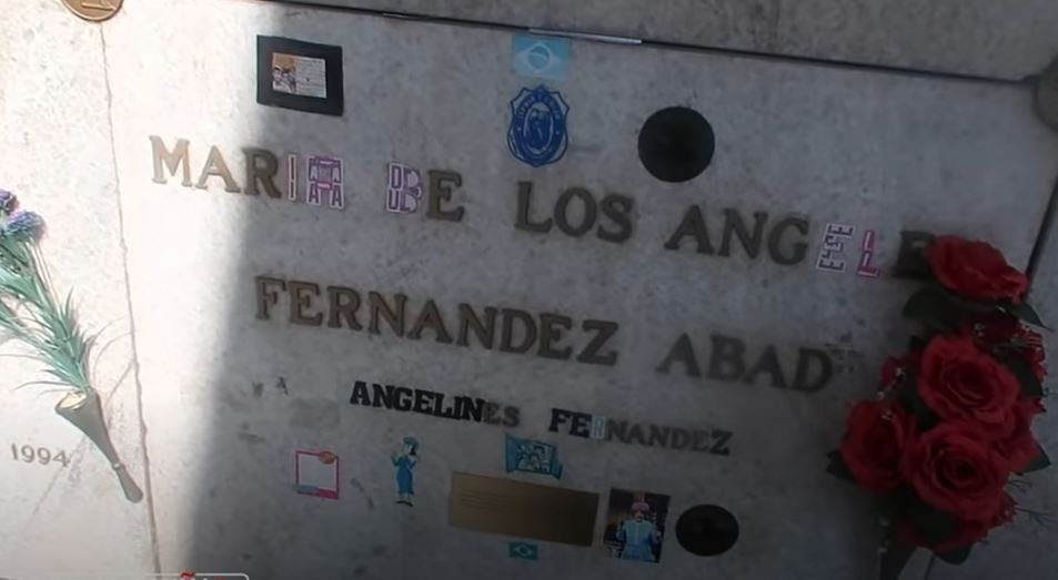 La tumba de Doña Clotilde, en ruinas.