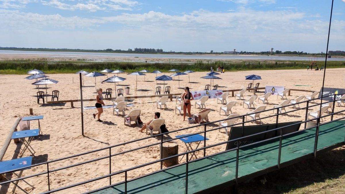 En las playas de Santa Fe se deberá respetar el distanciamiento social.