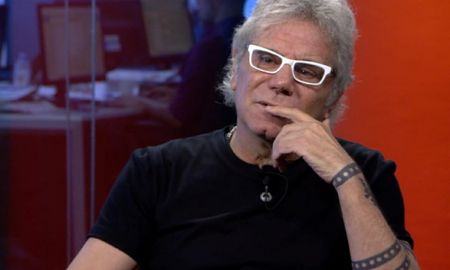 Beto Casella se refirió a la renuncia de Evelyn Von Brocke a Intrusos. Beto Casella se refirió a la renuncia de Evelyn Von Brocke a Intrusos.