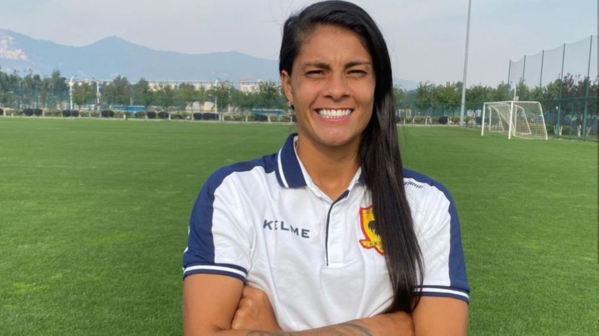 En medio de la pandemia, Soledad Jaimes se entrena en su nuevo club de China