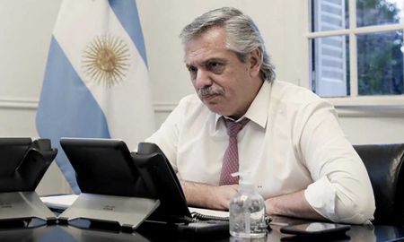 El presidente aseguró que la búsqueda de justicia para las 85 víctimas es un imperativo moral. El presidente aseguró que la búsqueda de justicia para las 85 víctimas es un imperativo moral.