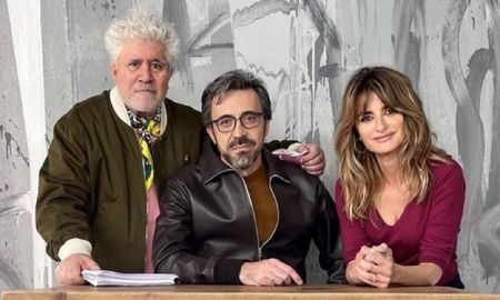 La próxima película de Pedro Almodóvar, Madres Paralelas, publicó un nuevo póster. La próxima película de Pedro Almodóvar, Madres Paralelas, publicó un nuevo póster.