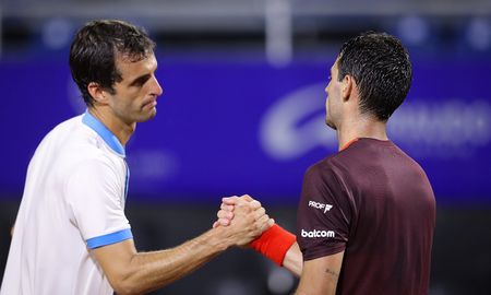 Juan Ignacio Londero cayó ante Albert Ramos y quedó eliminado del Córdoba Open. Juan Ignacio Londero cayó ante Albert Ramos y quedó eliminado del Córdoba Open.