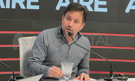 Lucas Simoniello destacó la importancia de la planificación para proyectar la ciudad de Santa Fe.