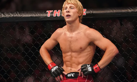 Tras una victoria en artes marciales, Paddy The Baddy Pimblett, habló sobre la muerte de su amigo y los estigmas que pesan sobre los varones. Tras una victoria en artes marciales, Paddy The Baddy Pimblett, habló sobre la muerte de su amigo y los estigmas que pesan sobre los varones.