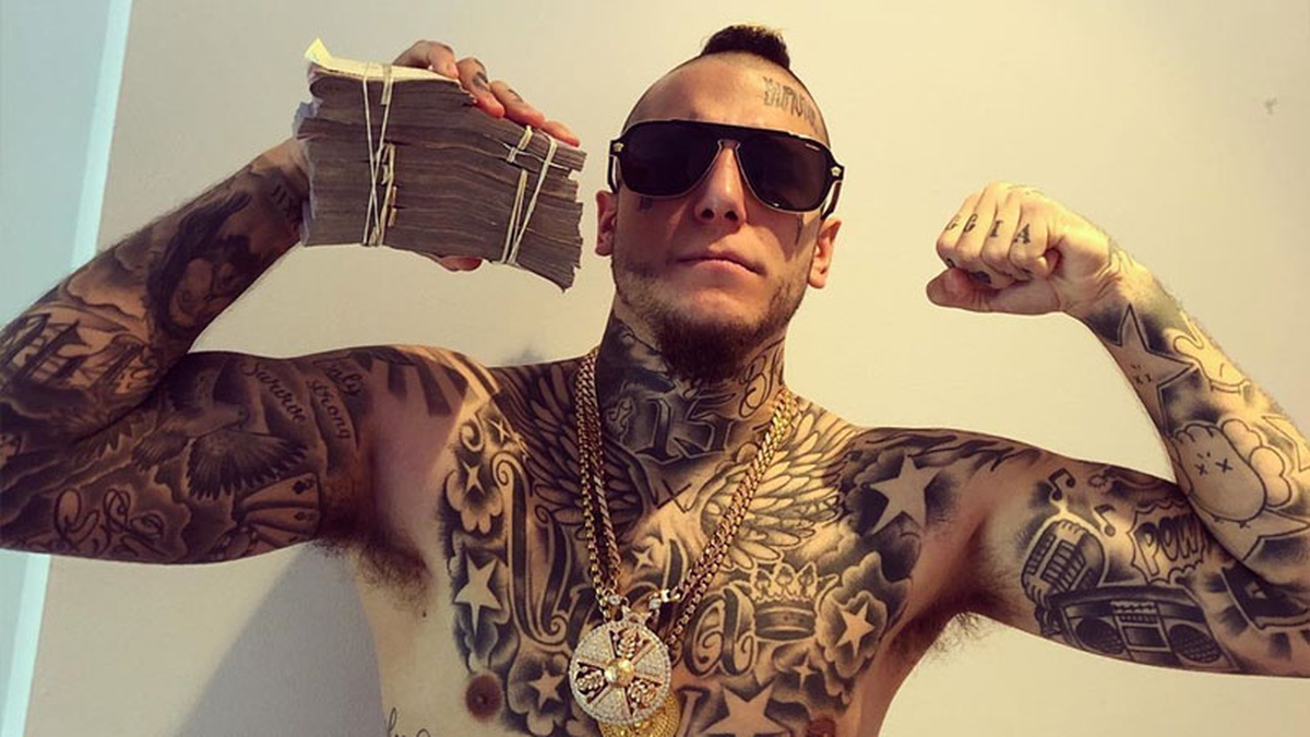 Alex Caniggia compartió un video criticando a los cajeros del supermercado. Alex Caniggia compartió un video criticando a los cajeros del supermercado.