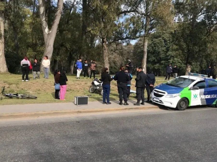 La Plata: encontraron muerto a un joven en el Paseo del Bosque