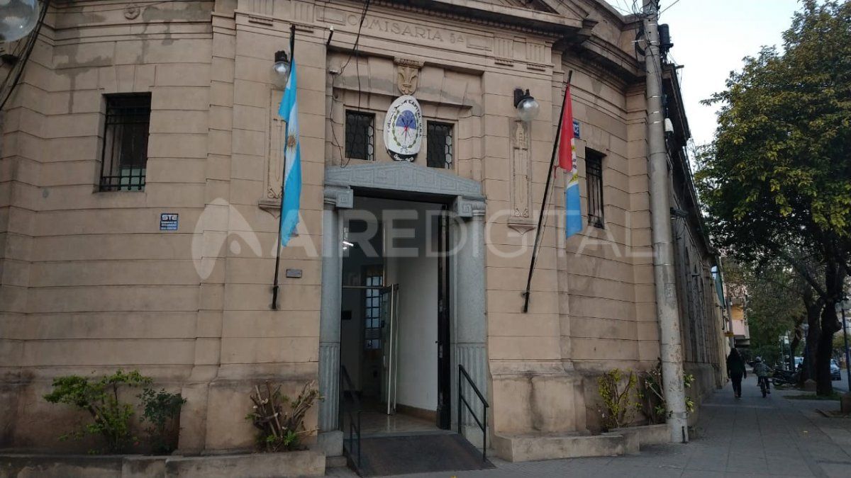 En la comisaría 3° se registraron peleas entre las personas detenidas que pudo controlar la Policía.