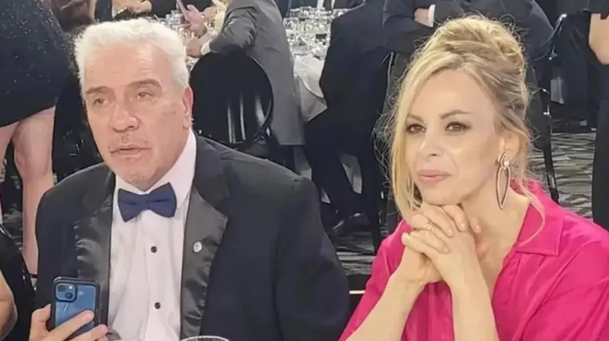 Caramelito Carrizo dejó a Coco Sily. Caramelito Carrizo dejó a Coco Sily.