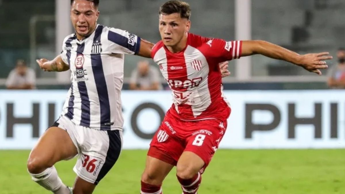 Unión recibe a Talleres en Santa Fe. Unión recibe a Talleres en Santa Fe.