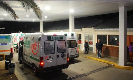 Tras la agresión, las víctimas fueron trasladadas de urgencia al Hospital San Juan Bautista. Tras la agresión, las víctimas fueron trasladadas de urgencia al Hospital San Juan Bautista.