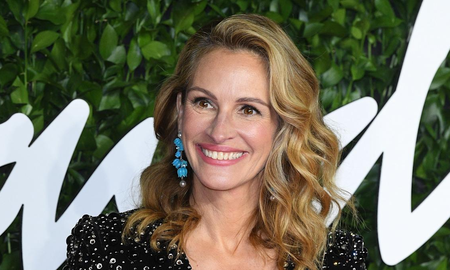 El look playero de Julia Roberts a sus 54 años El look playero de Julia Roberts a sus 54 años