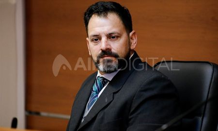 Rodolfo Mingarini, juez penal de primera instancia de tribunales. Rodolfo Mingarini, juez penal de primera instancia de tribunales.