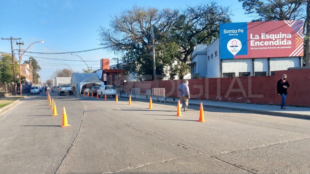 Este sábado vacunan en La Esquina Encendida con segundas dosis de AstraZeneca.