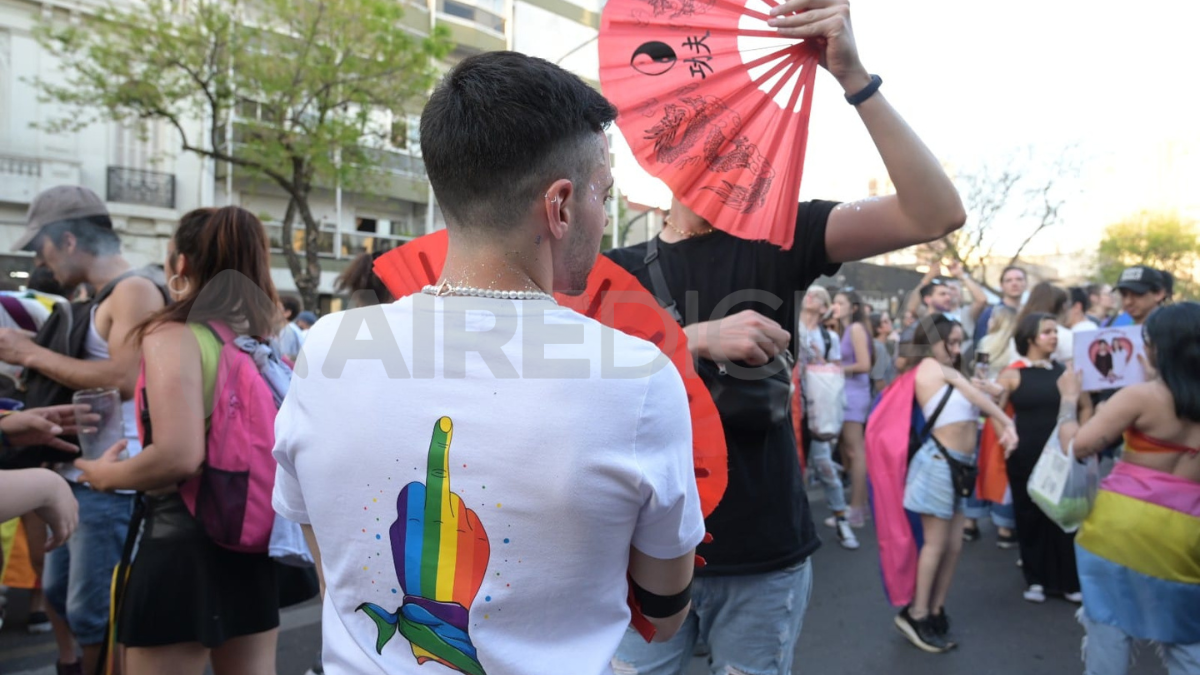 El color marcó a la convocatoria que comenzó a las 13 de la tarde en las inmediaciones de Mitre y Pasco y se extendió hasta las 22.00 horas en el Parque a la Bandera.
