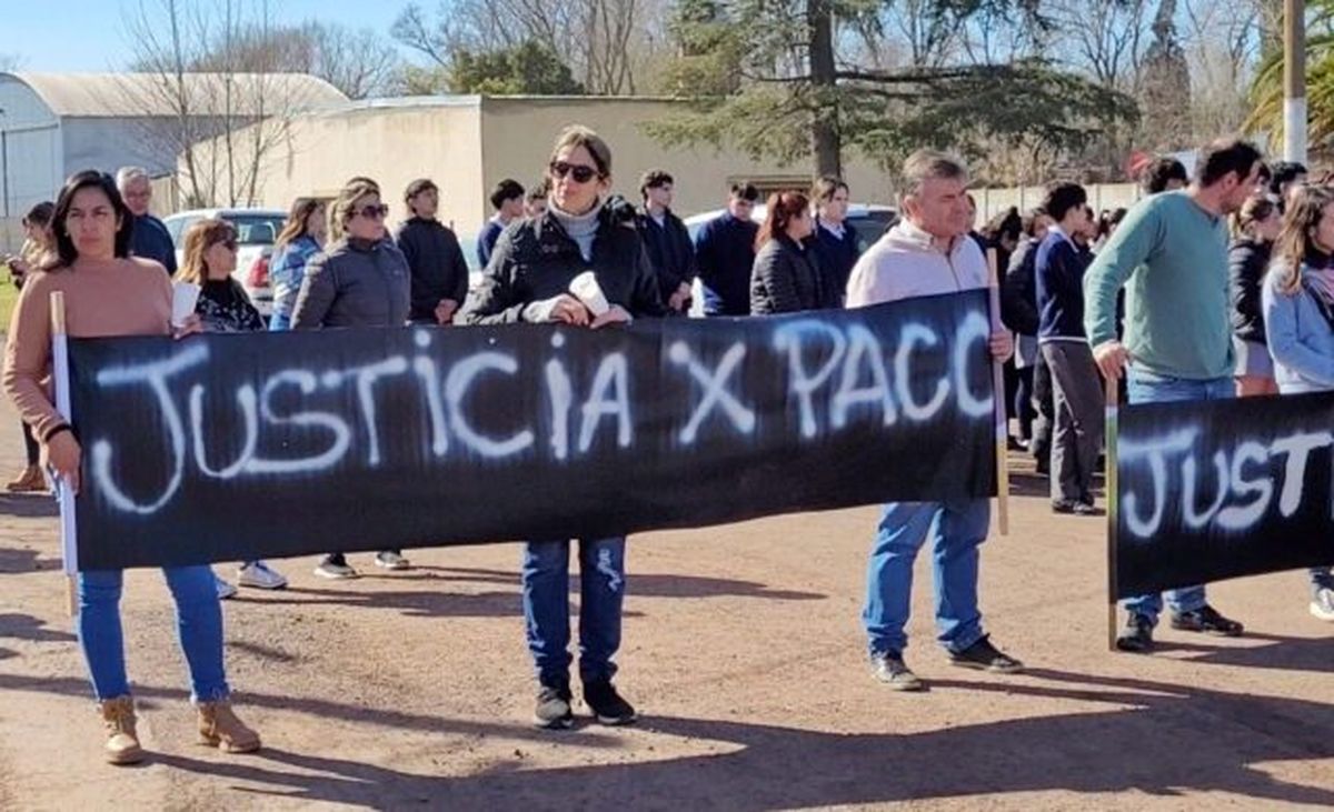 "Justicia por Paco", la leyenda que escribieron en carteles los allegados a Franco Demarchi. "Justicia por Paco", la leyenda que escribieron en carteles los allegados a Franco Demarchi.