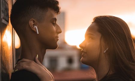 Hay signos que definitivamente establecen una conexión genial y otros que no. Hay signos que definitivamente establecen una conexión genial y otros que no.