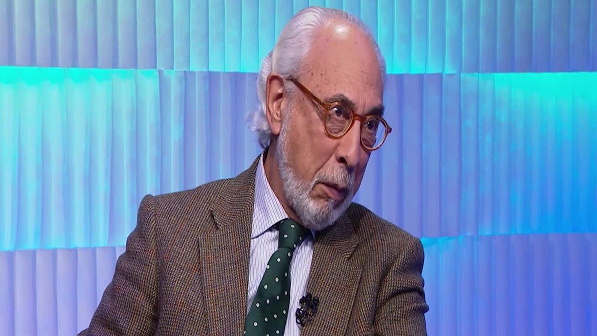 La candidata le solicitó al filósofo de 80 años que La candidata le solicitó al filósofo de 80 años que