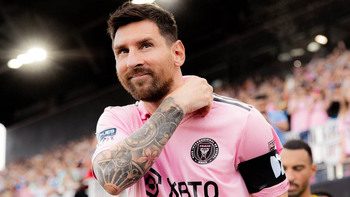 Lionel Messi lleva 5 goles en Inter Miami. Lionel Messi lleva 5 goles en Inter Miami.