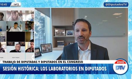 La Cámara de Diputados desarrolló un encuentro en el que expusieron representantes de los laboratorios Pfizer y Richmond, quienes también respondieron preguntas de los legisladores sobre la situación de las negociaciones y contratos con la Argentina. La Cámara de Diputados desarrolló un encuentro en el que expusieron representantes de los laboratorios Pfizer y Richmond, quienes también respondieron preguntas de los legisladores sobre la situación de las negociaciones y contratos con la Argentina.