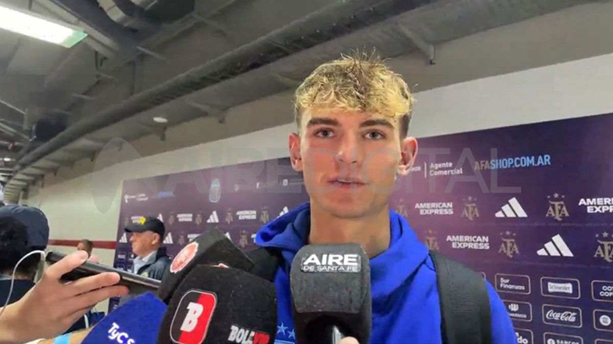 Nico Paz destacó en AIRE a la hinchada de la Selección Argentina tras la goleada ante Bolivia.