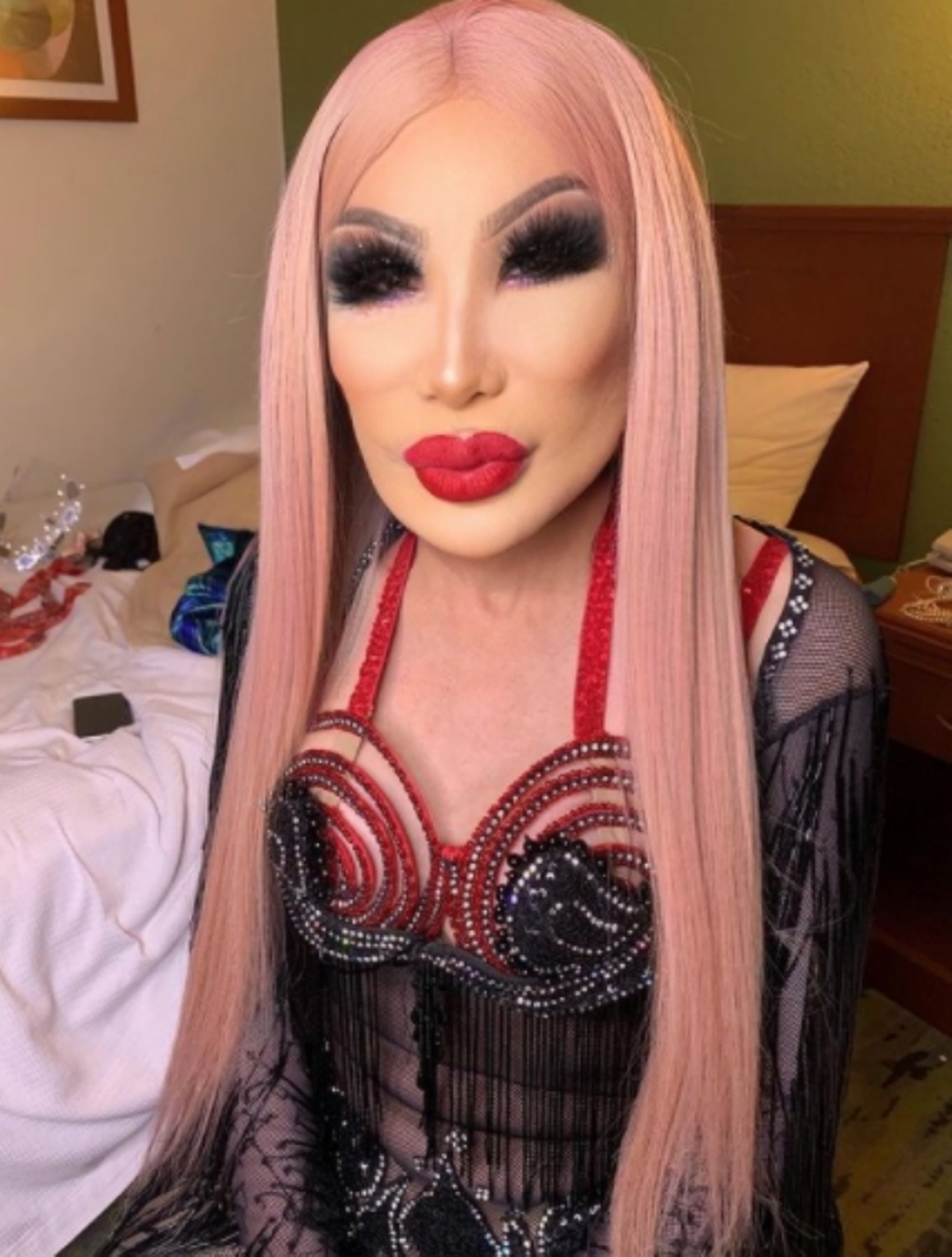 Lyn May sorprendió con su nueva imagen. 