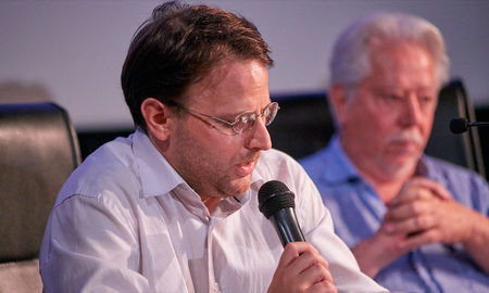 Nicolás Batlle, quedará al frente del organismo en ejercicio de la presidencia ante el cese de funciones de Luis Puenzo dispuesto anoche por Alberto Fernández. Nicolás Batlle, quedará al frente del organismo en ejercicio de la presidencia ante el cese de funciones de Luis Puenzo dispuesto anoche por Alberto Fernández.