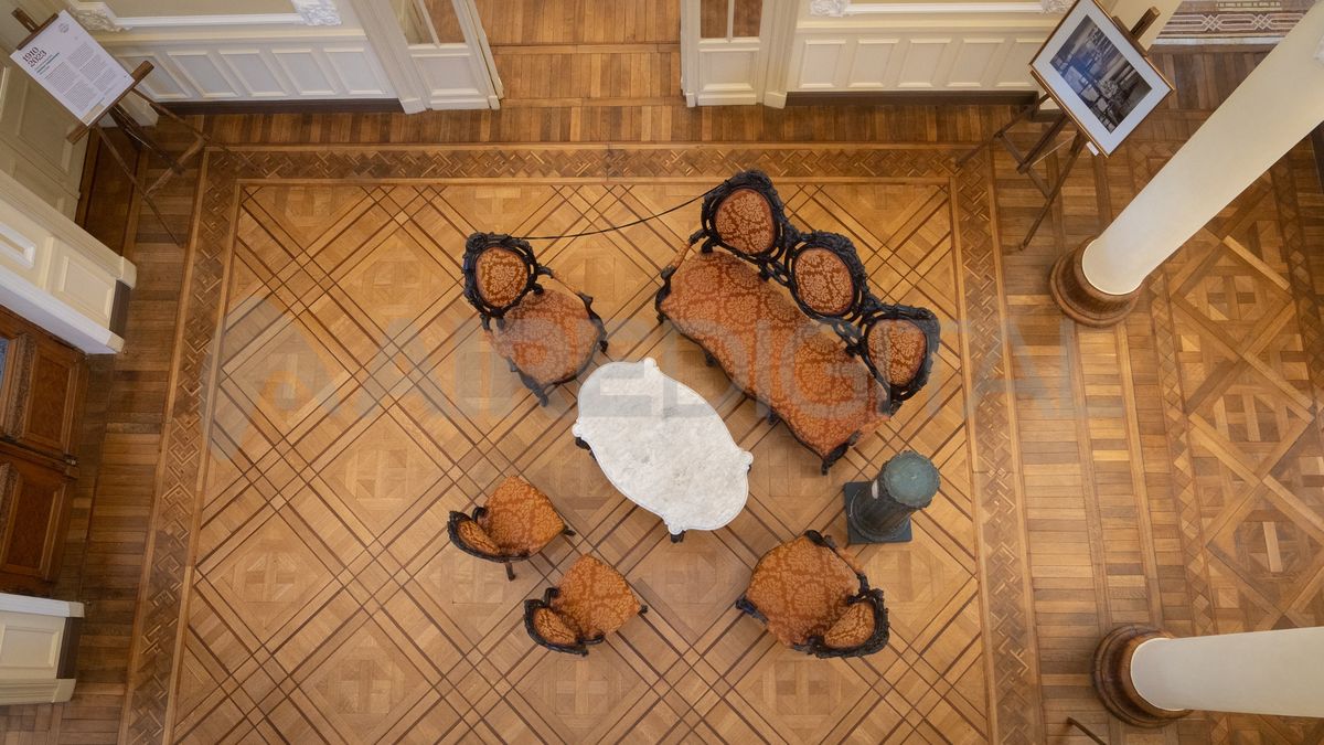 Desde el primer piso de la vivienda se pueden plasmar los detalles de la arquitectura.