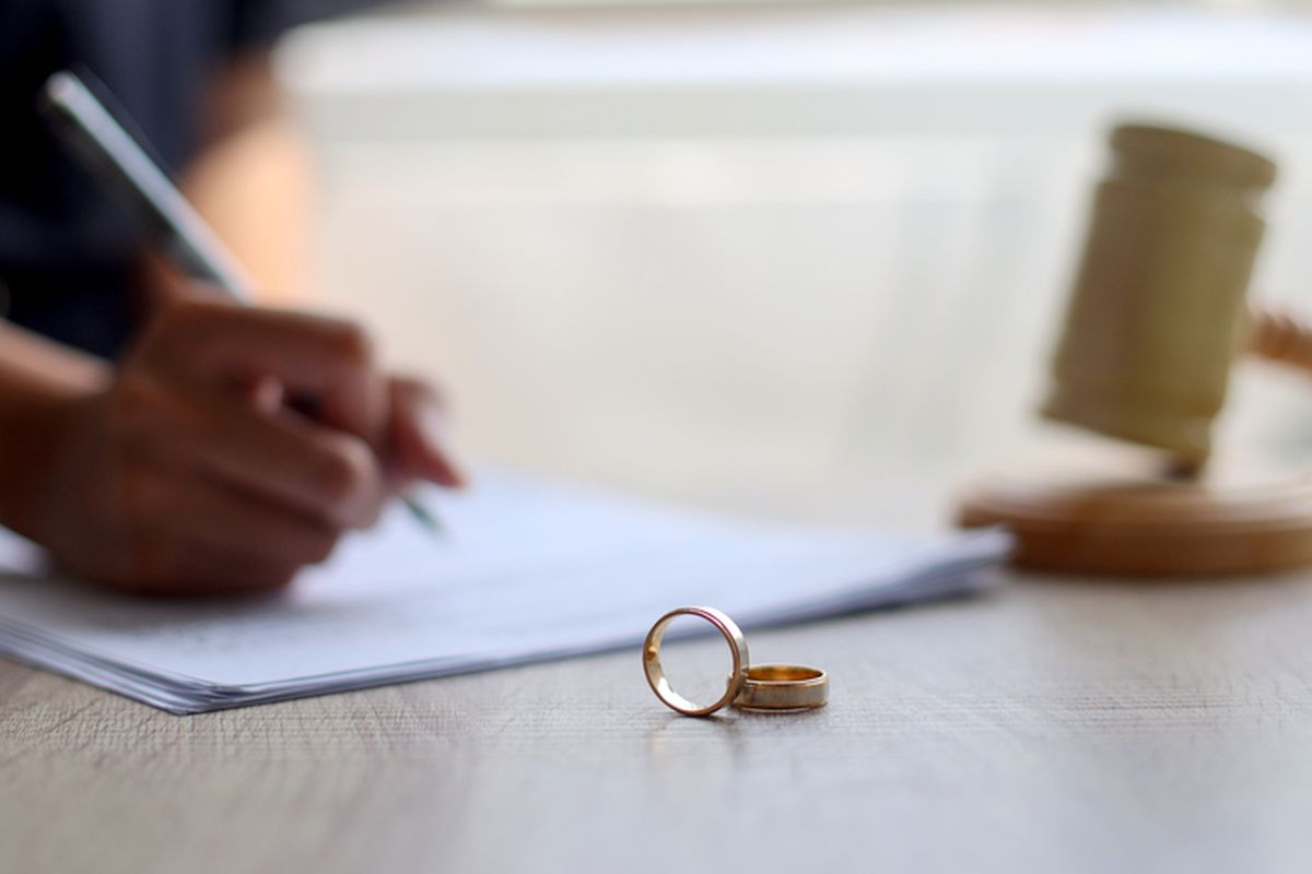 Se propone implementar un divorcio simplificado con mayor libertad y menos oneroso