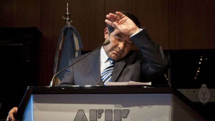 Comienza el juicio por Oil, que tiene como acusados a Ricardo Echegaray y Cristóbal López