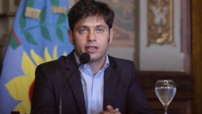 Axel Kicillof dijo que la oposición busca reescribir la historia de la deuda e indultar a Macri.
