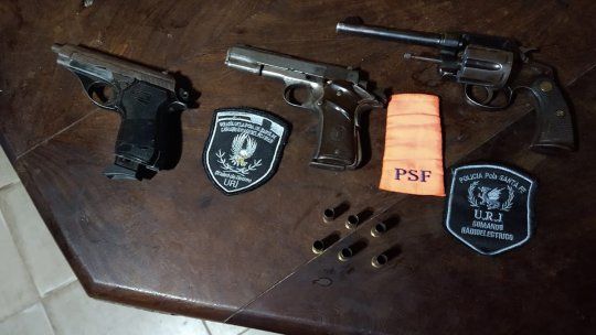 Tres de las armas secuestradas