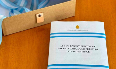 Claves de la Reforma Laboral: cómo serán el recibo de sueldo y el nuevo Monotributo Previsional Claves de la Reforma Laboral: cómo serán el recibo de sueldo y el nuevo Monotributo Previsional